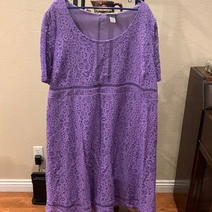 Catherine’s 2X Plus Size MIDI Lace Dress